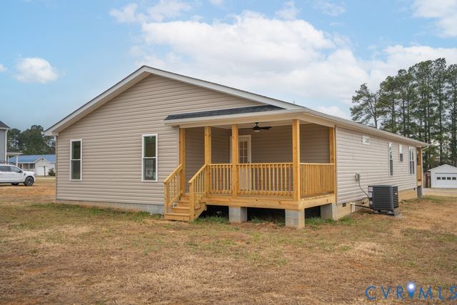121 Pine Haven St, Keysville, VA 23947