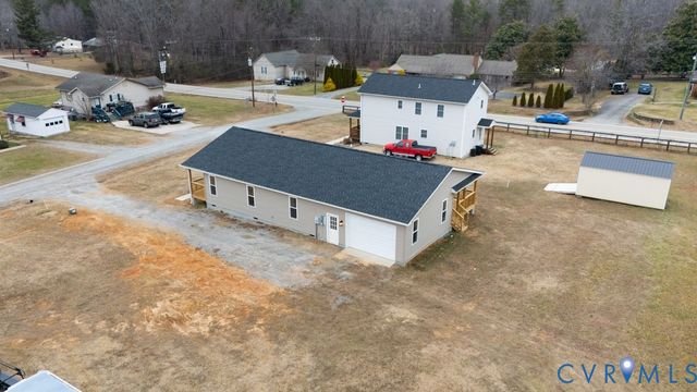 121 Pine Haven St, Keysville, VA 23947