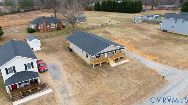 121 Pine Haven St, Keysville, VA 23947