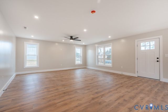 121 Pine Haven St, Keysville, VA 23947