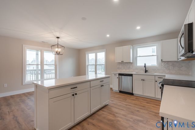 121 Pine Haven St, Keysville, VA 23947