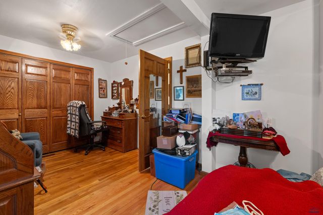 806 MAIN ST, Sturgis, SD 57785