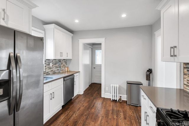 41 Jerome Avenue, Mineola, NY 11501