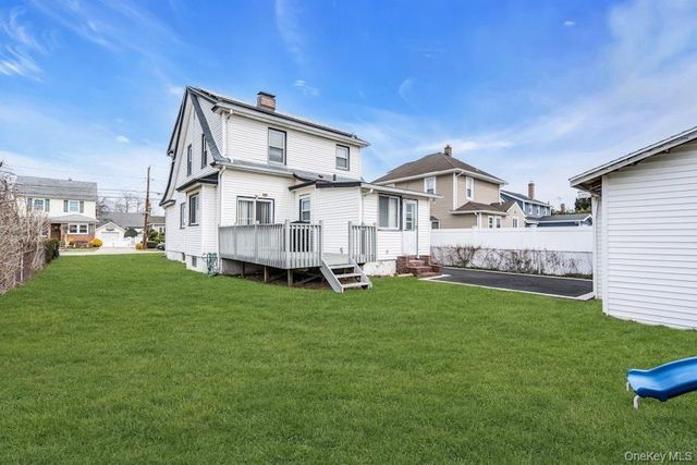 41 Jerome Avenue, Mineola, NY 11501