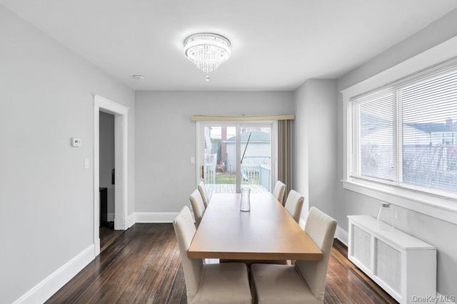 41 Jerome Avenue, Mineola, NY 11501