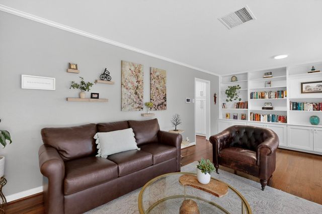 1159 Bally Mote Drive, Dallas, TX 75218