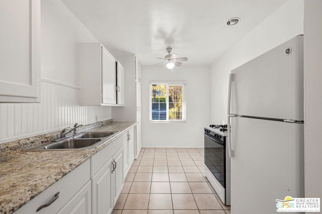 1674 S Via Salida 1, Palm Springs, CA 92264