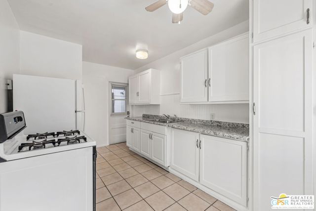 1674 S Via Salida 1, Palm Springs, CA 92264