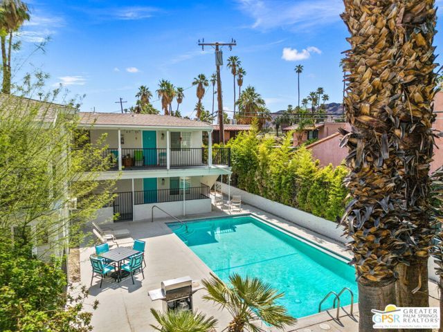 1674 S Via Salida 1, Palm Springs, CA 92264