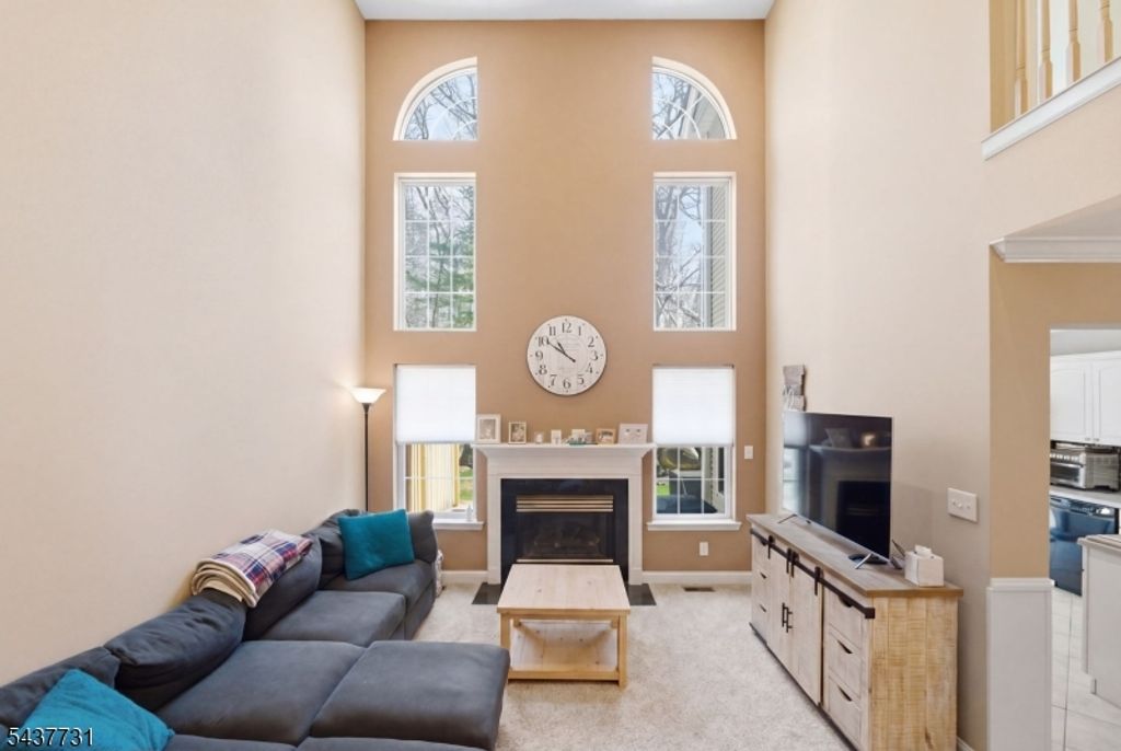 42 Pond Hollow Dr, Jefferson Twp., NJ 07438 — photo 5