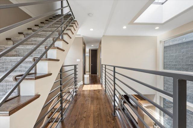 1622 W Julian Street 2, Chicago, IL 60622
