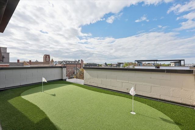 1622 W Julian Street 2, Chicago, IL 60622