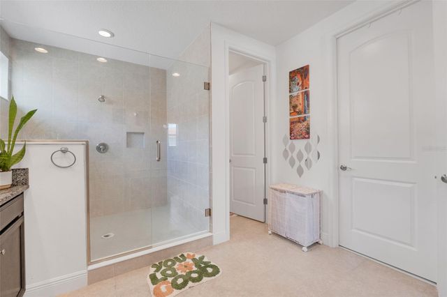 8148 CLEOBURY DRIVE, Orlando, FL 32832