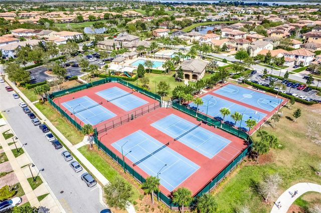 8148 CLEOBURY DRIVE, Orlando, FL 32832