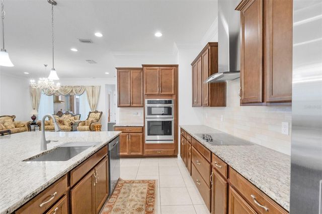 8148 CLEOBURY DRIVE, Orlando, FL 32832