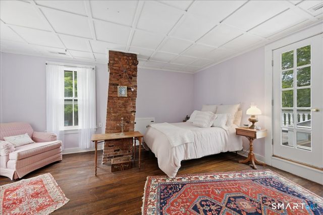 8 Meeting House Road, Haddam, CT 06438