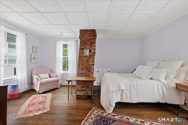 8 Meeting House Road, Haddam, CT 06438