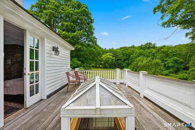 8 Meeting House Road, Haddam, CT 06438