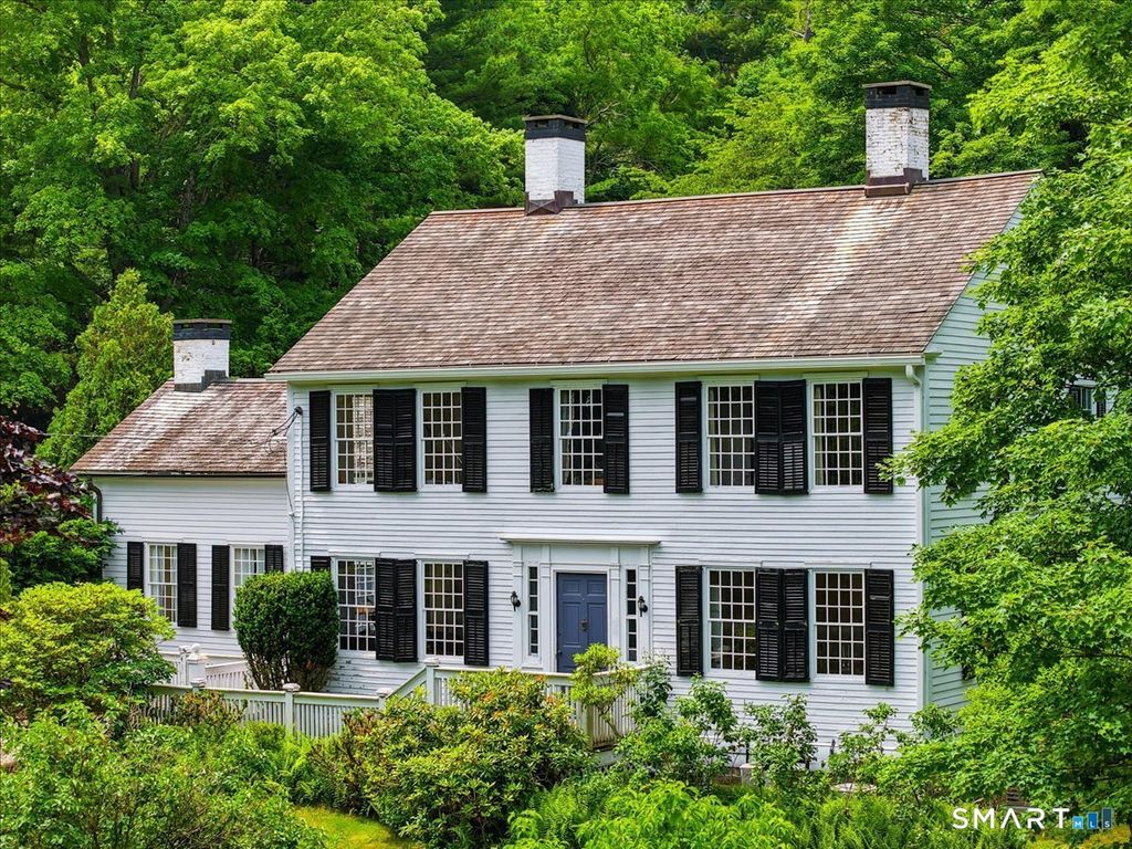 8 Meeting House Road, Haddam, CT 06438