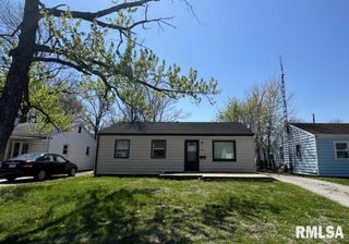 12 GETTYSBURG Drive, Springfield, IL 62702