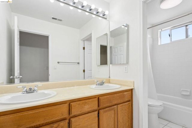 2377 Yorkshire Dr., Antioch, CA 94531