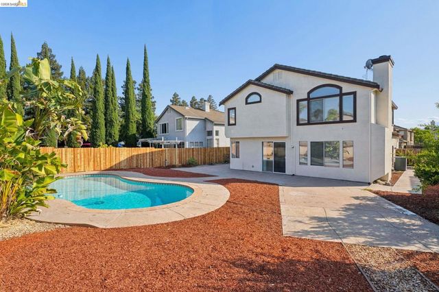 2377 Yorkshire Dr., Antioch, CA 94531