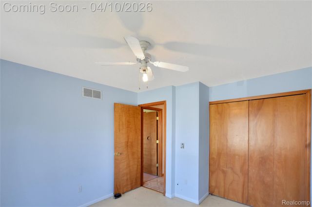 7600 Village Drive, Washington Township, MI 48094