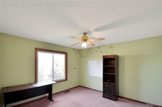 7600 Village Drive, Washington Township, MI 48094