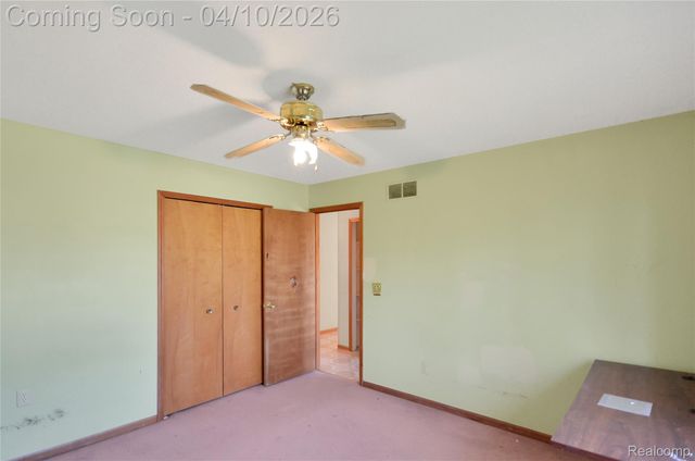 7600 Village Drive, Washington Township, MI 48094