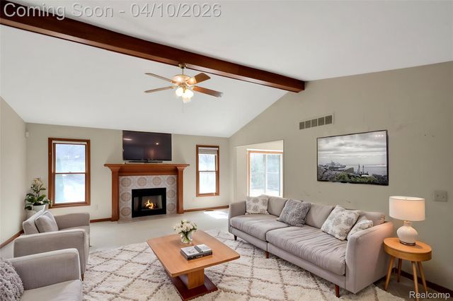 7600 Village Drive, Washington Township, MI 48094