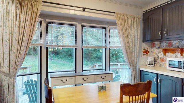 1270 Gaines Road, Brandenburg, KY 40108