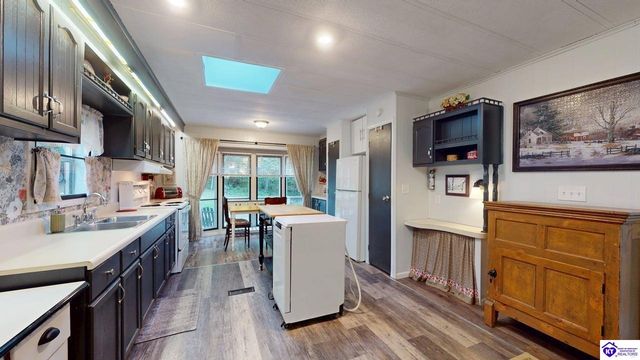 1270 Gaines Road, Brandenburg, KY 40108