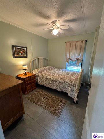 1270 Gaines Road, Brandenburg, KY 40108