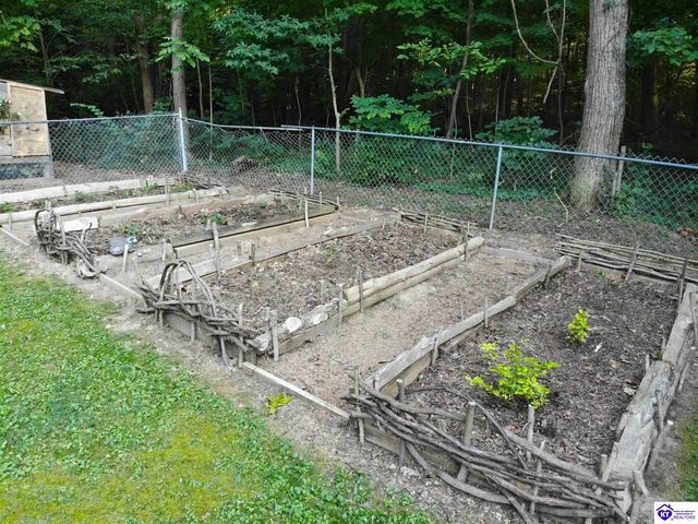 1270 Gaines Road, Brandenburg, KY 40108