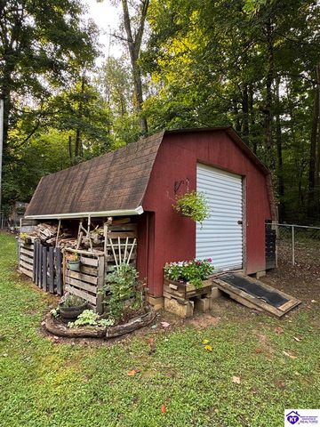 1270 Gaines Road, Brandenburg, KY 40108