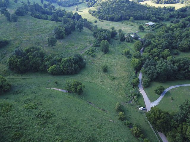 8100 Eaton Hollow Rd, Christiana, TN 37037