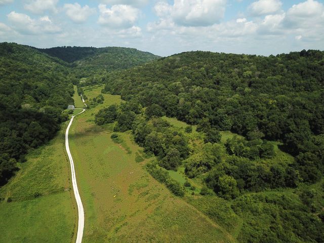 8100 Eaton Hollow Rd, Christiana, TN 37037