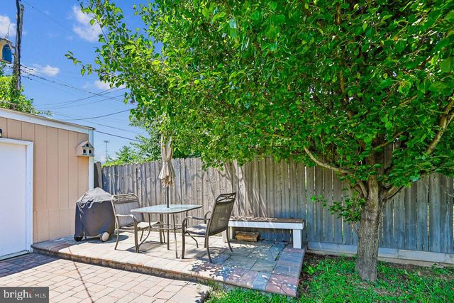 2757 YARNALL RD, Halethorpe, MD 21227