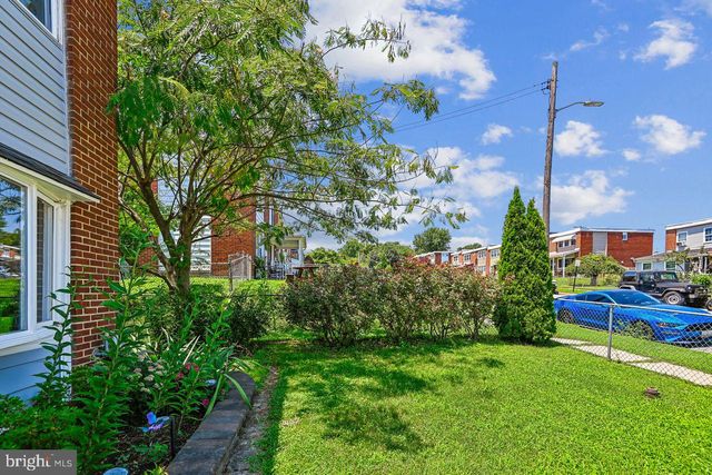 2757 YARNALL RD, Halethorpe, MD 21227