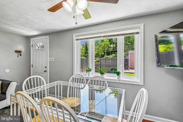 2757 YARNALL RD, Halethorpe, MD 21227