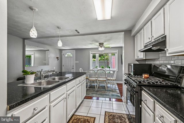 2757 YARNALL RD, Halethorpe, MD 21227