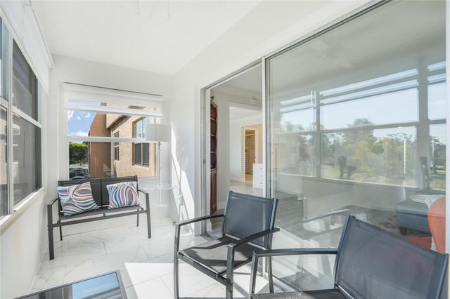 9300 Sunrise Lakes Boulevard 309, Sunrise, FL 33322