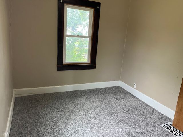 1020 E 30th Street, Anderson, IN 46016