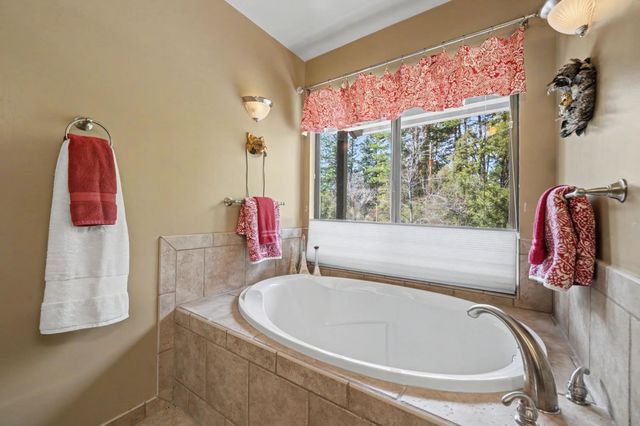 23055 Roden Ln, Pioneer, CA 95666