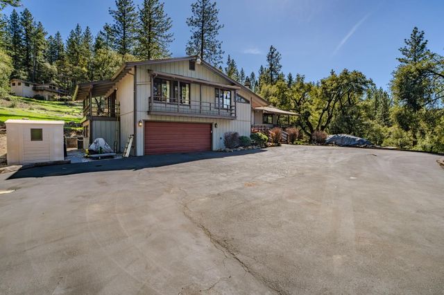 23055 Roden Ln, Pioneer, CA 95666