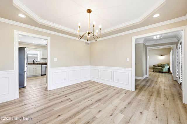 4201 Bryant Park Dr, Louisville, KY 40299