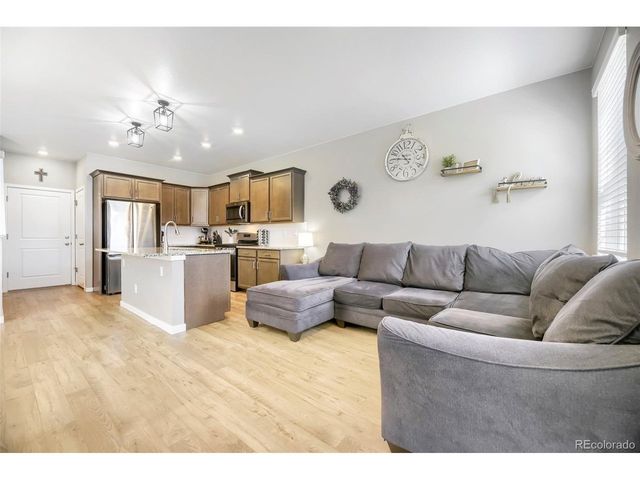 21843 E 8th Ave, Aurora, CO 80018