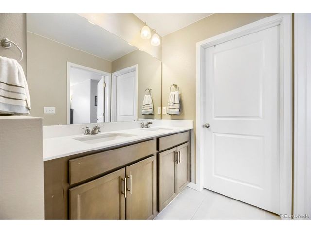 21843 E 8th Ave, Aurora, CO 80018