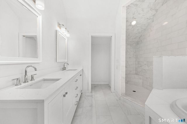 26 Glory Road, Weston, CT 06883