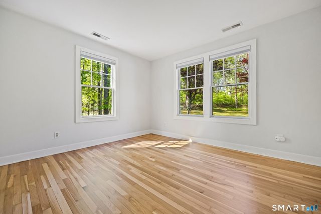 26 Glory Road, Weston, CT 06883